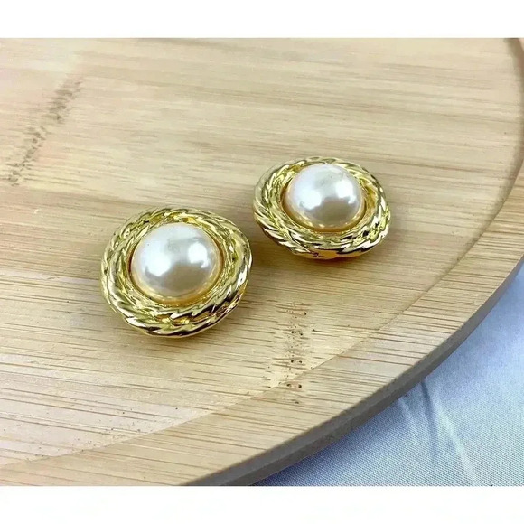 VTG Signed Bluette Shoe Clips Faux Pearl Gold Tone Textured 1980s - Picture 9 of 10